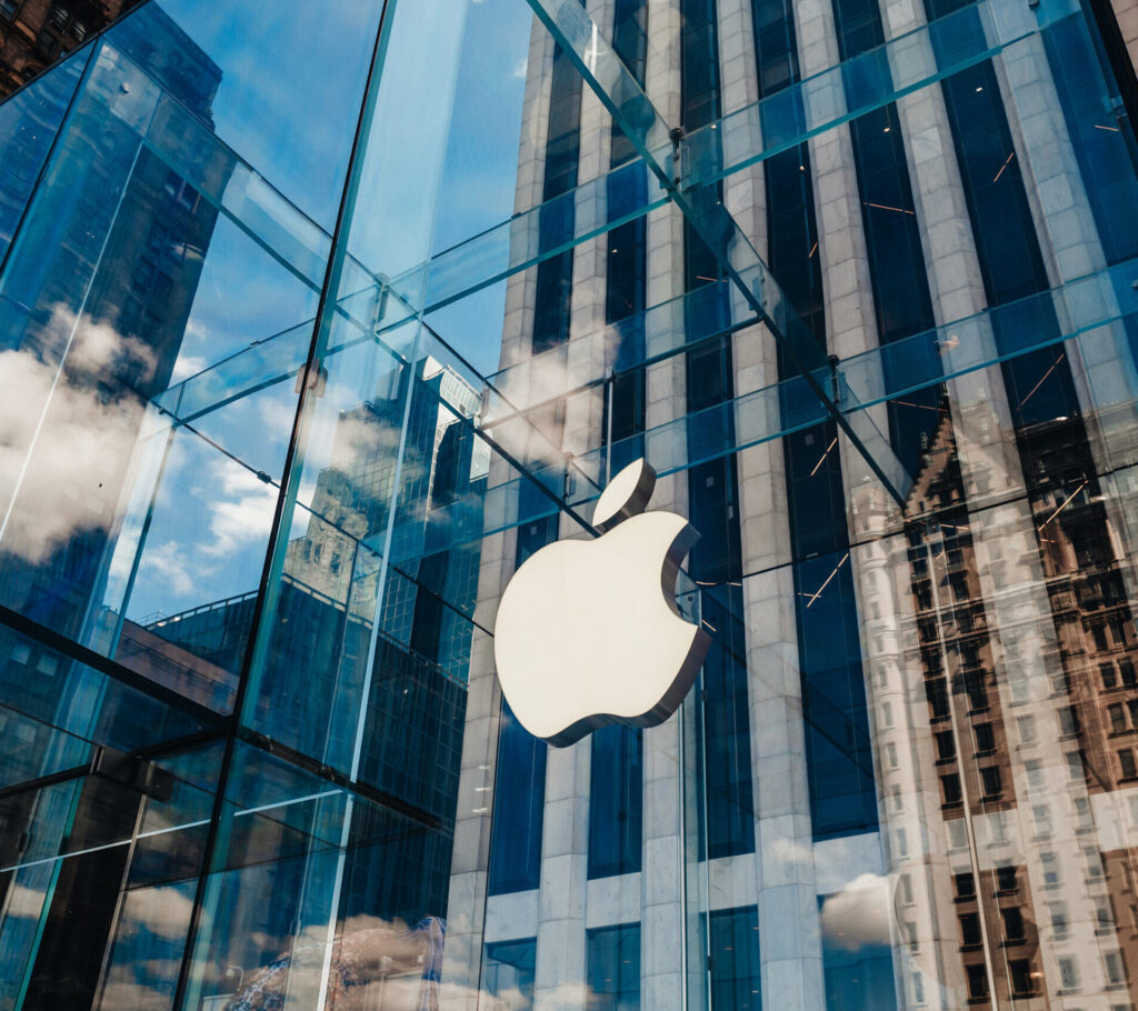 Glass entrance at the Apple Store building on Fifth Avenue in New York City